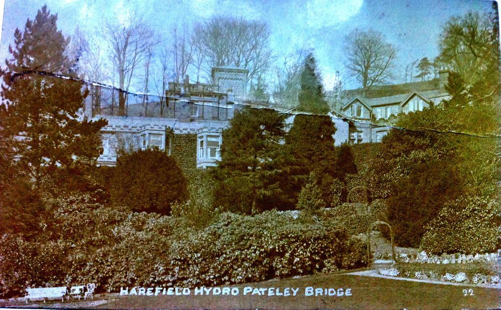Guest house Harefield Hall 2*